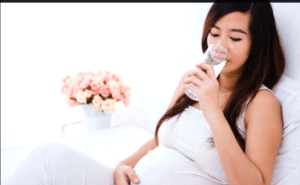 Benefits of drinking water during pregnancy by sexpally.com 1