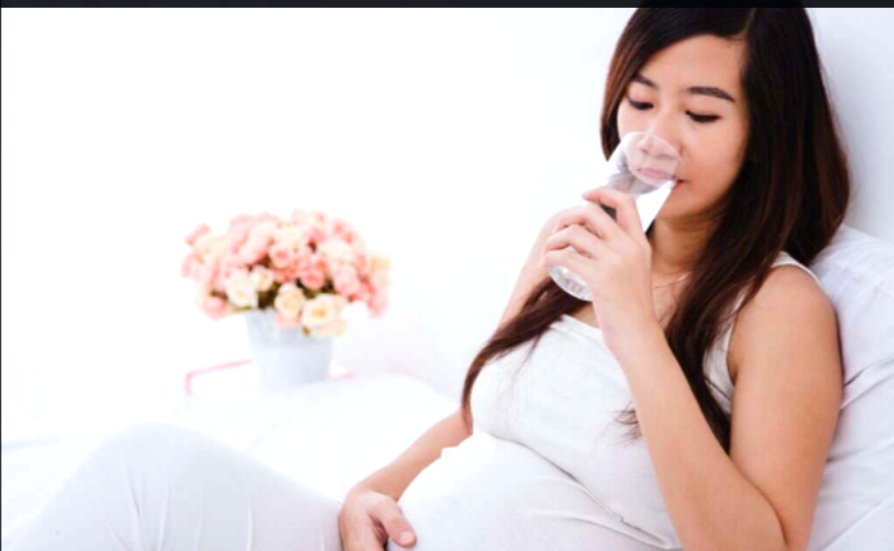 What happens if you dont drink water during pregnancy